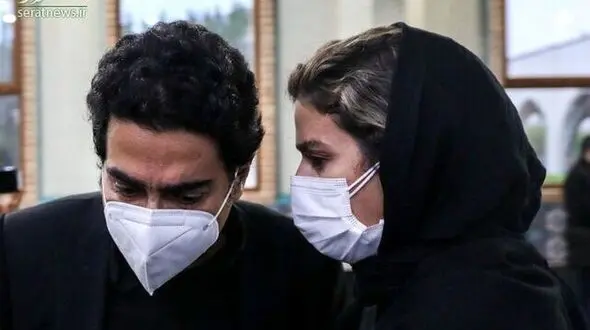 عکس پشت پرده تئاتر با حضور همزمان همایون شجریان و سحر دولتشاهی