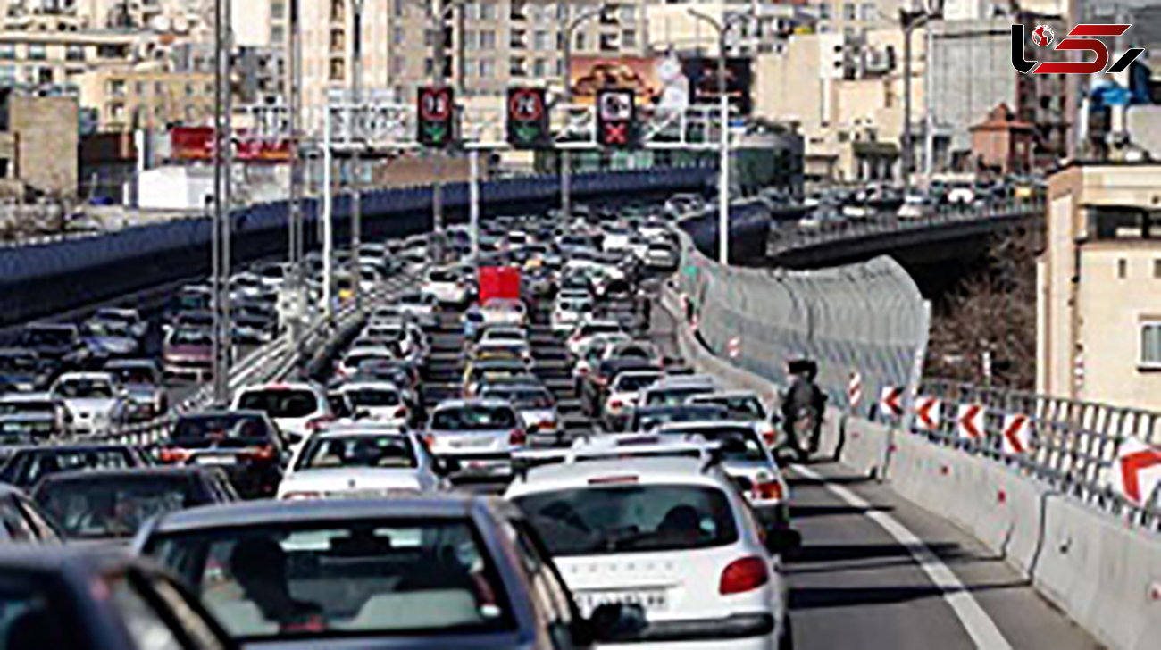 ترافیک سنگین در محور غرب به شرق بزرگراه‌های همت و حکیم