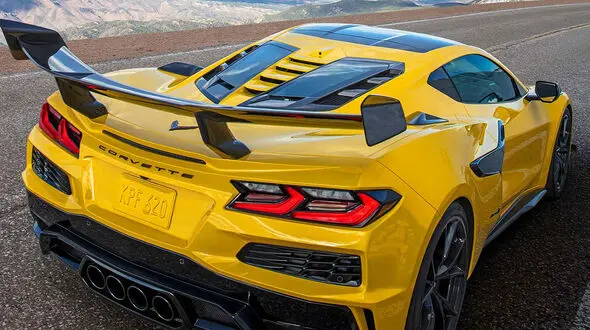 بررسی کوروت ZR1؛ هیولای آمریکایی که رام نمی‌ شود!
