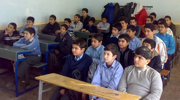 2500 واحد مسکن مهر خراسان جنوبی یک کلاس درس هم ندارد/میانگین فضای آموزشی هر دانش آموز بیرجندی 2 متر مربع!