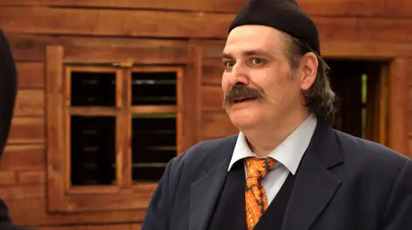 فیلم / مهرداد ضیایی ارباب سریال سوجان گفت: مادر زنم برای من زن دوم گرفت و عروسی رو برگزار کرد !