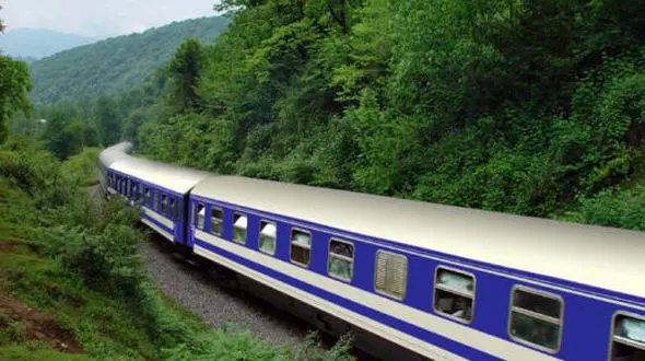 فروش بلیط نوروزی قطار از 17 بهمن