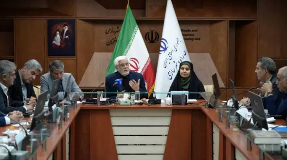 تدوین طرح جامع بازسازی مناطق آسیب‌دیده و تقویت امنیت سایبری ضروری است