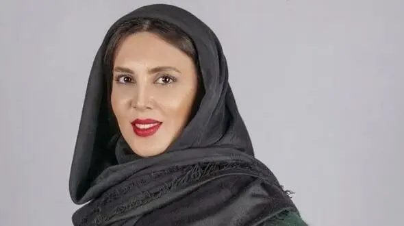 لیلا بلوکات در ویلای لاکچری؛ جایی که استایل چرمی مشکی شاهکار شد! + عکس