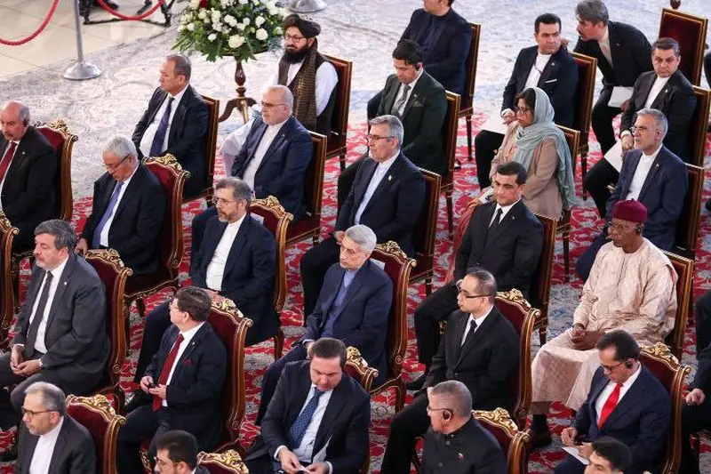 دکتر مسعود پزشکیان بعدازظهر امروز دوشنبه 20 بهمن 1404 در آیین رسمی روز ملی جمهوری اسلامی ایران «سلام سفرا» به مناسب چهل و هفتمین سالگرد پیروزی شکوهمند انقلاب اسلامی