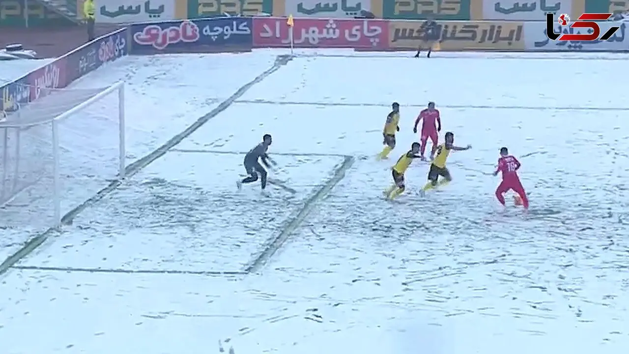 فیلم/ گل دوم پرسپولیس به سپاهان (سرگیف)