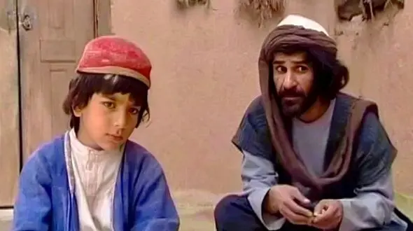 تغییر چهره بازیگر نقش کودکی دکتر محمد قریب/چقدر جذاب شده !!