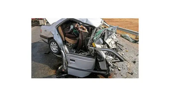 قطع پای دختربچه 5 ساله در تصادف با گاردریل در گچساران