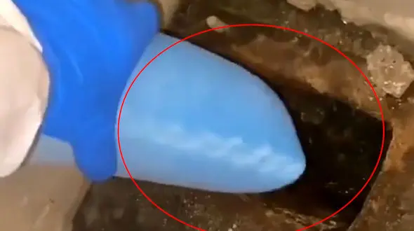 فیلم عجیب ترین روش برای تعمیر لوله منزل / خانه تان خاکی نمی شود!