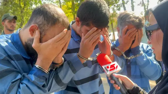 فیلم/ مرد افغانستانی به تهران نرسیده رییس باند دزدان شد / ترانزیت موبایل های تهرانی ها به خاک افغانستان