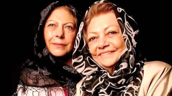 عکس سفر در زمان / عکس مادر ودختری ثریا قاسمی با حمیده خیرآبادی / روحش شاد