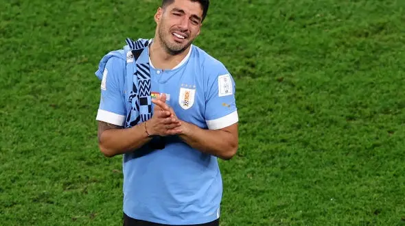 واکنش یک قربانی به گریه های لوئیس سوارز در جام جهانی +عکس