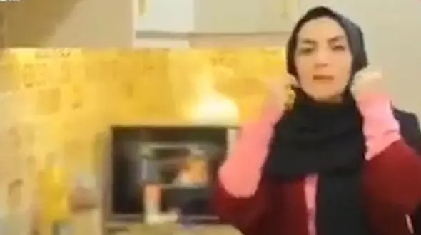 مرد موادفروش تهرانی زن از آب درآمد + فیلم گفتگو با زن با چهره باز