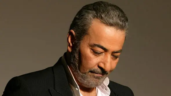 فیلم بی شرمانه ستار در توالت وآوازخوانی شازده خانم در زشت ترین حالت! + فیلم بی ادبانه