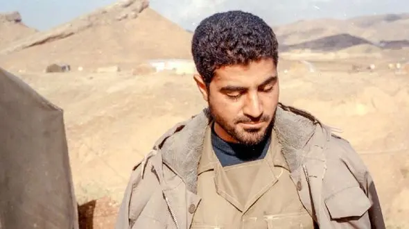 عکس؛ سفر در زمان؛ «سردار سلیمانی و ابومهدی مهندس» در یک محور عملیاتی در عراق؛ دهه 90