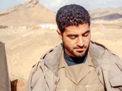 عکس؛ سفر در زمان؛ «سردار سلیمانی و ابومهدی مهندس» در یک محور عملیاتی در عراق؛ دهه 90