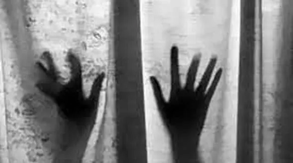 آزار شیطانی زن جوان به دست شوهر و دوستانش بعد از مصرف مواد مخدر