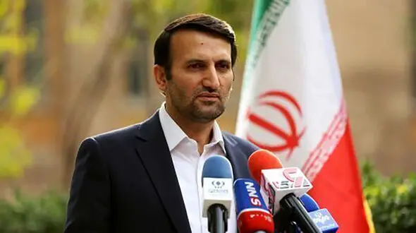 سخنگوی آموزش و پرورش:۵۲ هزار و ۹۷۳ مدرسه داریم که جمعیت دانش آموزی آن کمتر از ۱۰۰ نفر است/بحران منابع انسانی در نظام آموزشی ایران + فیلم و جدول
