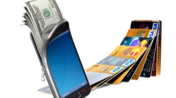 چرا بیش از ۵۰ اپلیکیشن بانکی در ایران مزیت رقابتی ندارند؟