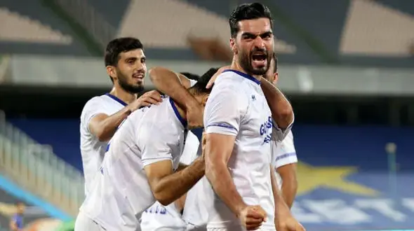 حضور ستاره گل‌گهر در سپاهان در هاله‌ای از ابهام قرار گرفت؟ 