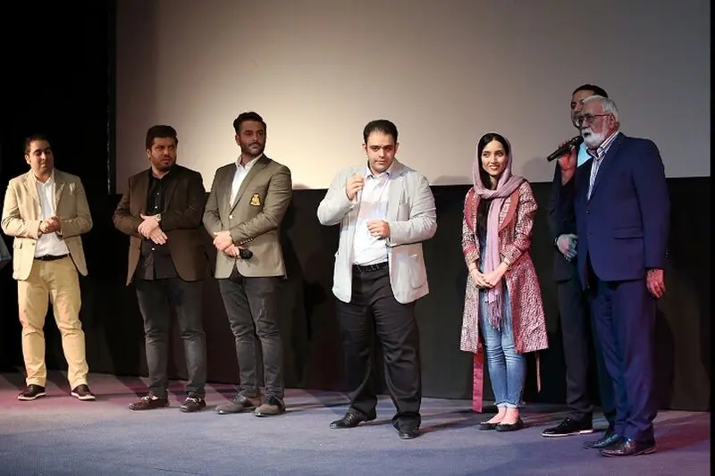 ازدحام هواداران گلزار در پردیس چارسو