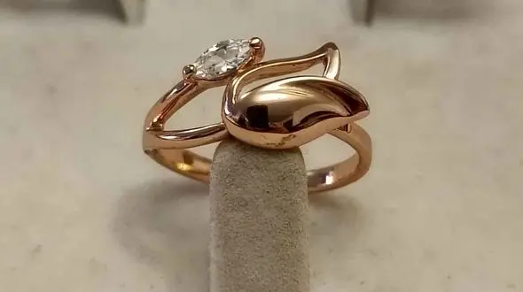 قابل توجه خانم های خاص پسند / انگشتر طرح گل لاله