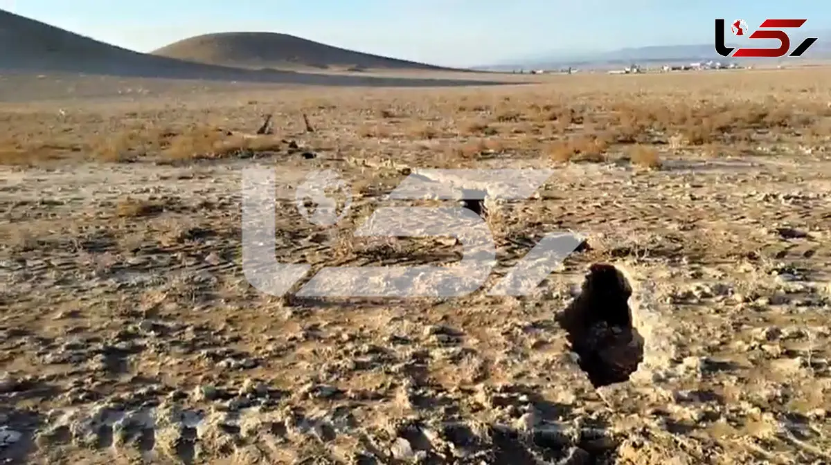 استان فارس روی لبه فروپاشی / زمین باقرآباد نوبندگان شکافت ! + فیلم