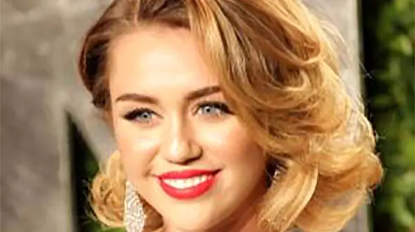 خوش تیپ ترین خانم و آقاهای سلبریتی دنیا کدامند؟! + عکس ها و جزییات