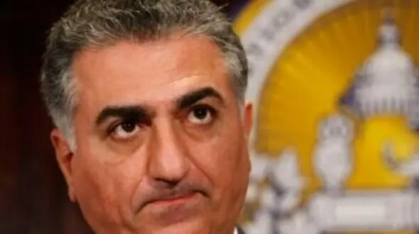 عکس  / نگاهی به استقبال بی نظیر و با شکوه نتانیاهو از رضا پهلوی در کنار سطل آشغال! / نتانیاهو حتی او را به دفتر کارش  راه نداد