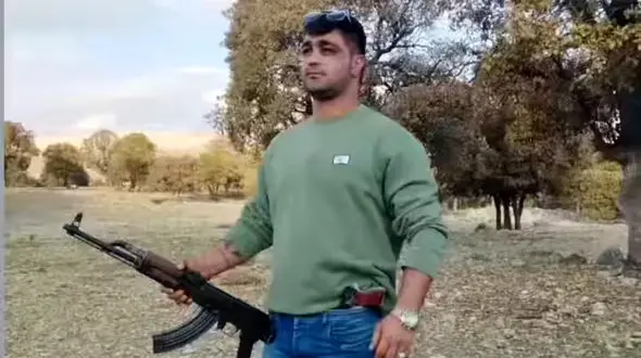 فیلم شلیک قاتل مسعود داوودی پزشک یاسوجی با کلاشنیکف +18