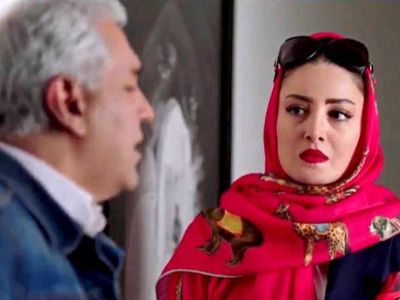 فیلم/ پشت صحنه‌ی خنده‌دار خیانت مهران مدیری به شیلا خداداد در سریال هیولا/ بستگی داره شونه رو کجا حساب کنی، اینم قوز کرده بود