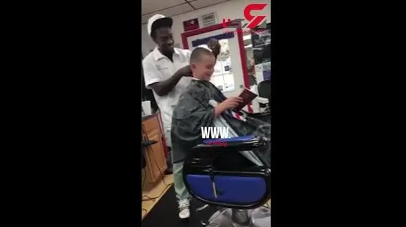 ابتکار جالب آرایشگر به هنگام کوتاه کردن مو کودکان +فیلم 