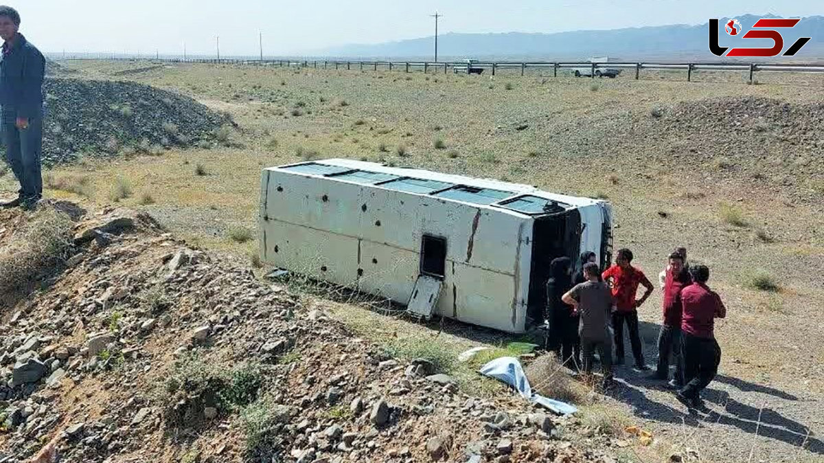 متصدی راه 50 درصد مقصر واژگونی مینی‌بوس کارگران در جاده کاشمر خراسان رضوی شد