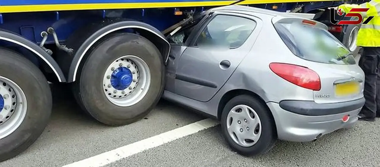  تریلی از روی یک 206 رد شد + فیلم