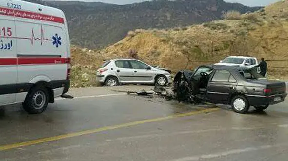 تصادف در گردنه زالیان بروجرد ۲ کشته و ۲ مصدوم داشت