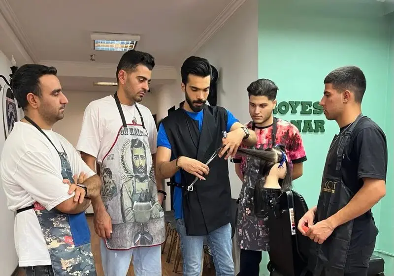 خدمات ارایشگری چیست