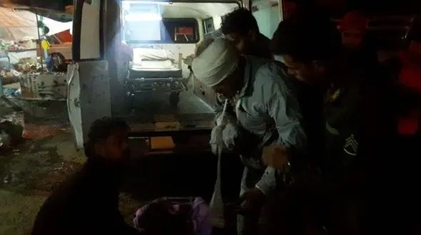 نجات جان کوهنورد 72 ساله کرجی از قله سبلان + عکس