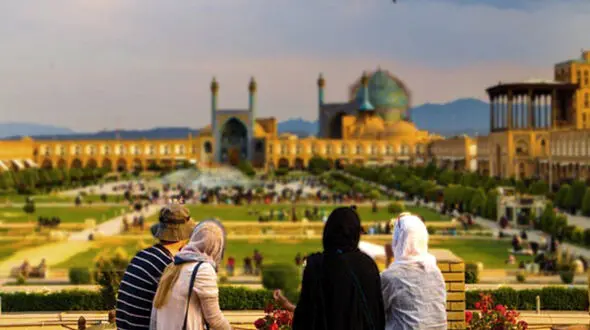 نقش بیمه در صنعت گردشگری