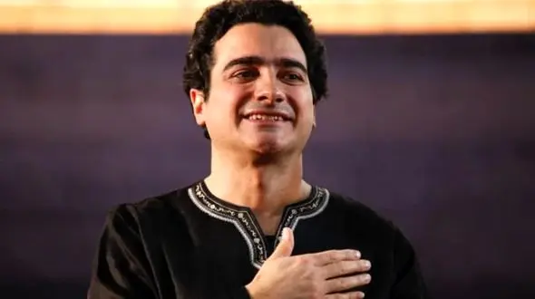 عکس / رونمایی همایون شجریان از چهره زیبای دخترش در جوانی / چشمهایت داستان ها خواهند نوشت !