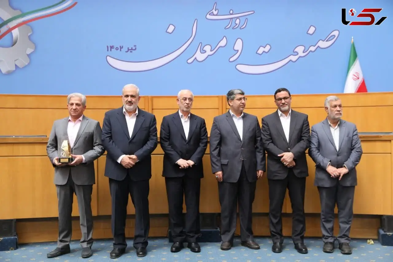 تجلیل از شرکت کشت و صنعت طلاچین به عنوان واحد نمونه کشور