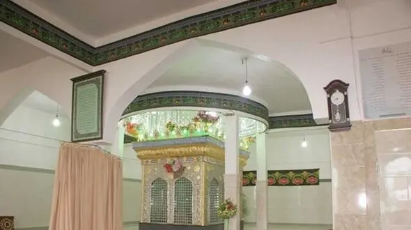 دفاع عجیب نماینده‌مجلس از زیارتگاه شدن مقبره پدرش ! /متن گفتگوی پرچالش+ عکس