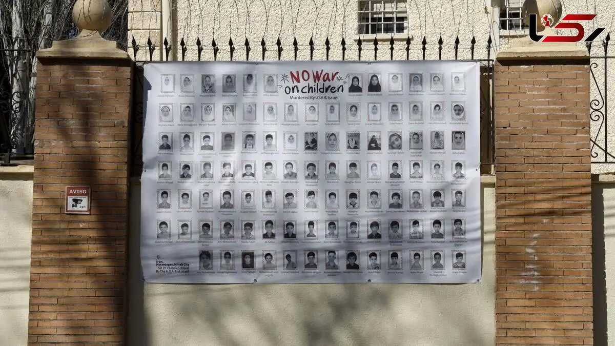 پدر دو دانش‌ آموز شهید در مدرسه میناب : زهرای ۸ ساله‌ ام را بعد از دیدن ۱۵۰ پیکر پیدا کردم