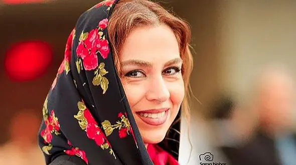 عکس لو رفته از دیدار بهروز وثوقی با پرویز پرستویی و تینا پاکروان !