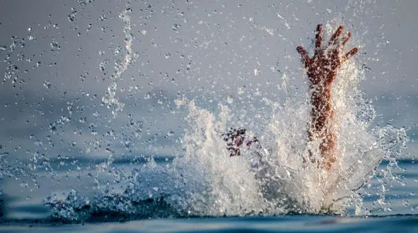 تلاش برای پیدا کردن پیکر جوان مشهدی در خزر  