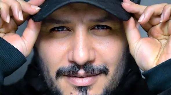 جواد عزتی: عاشق مسافرکشی هستم+ویدیو/ مهران مدیری: چیشو دوست داری؟