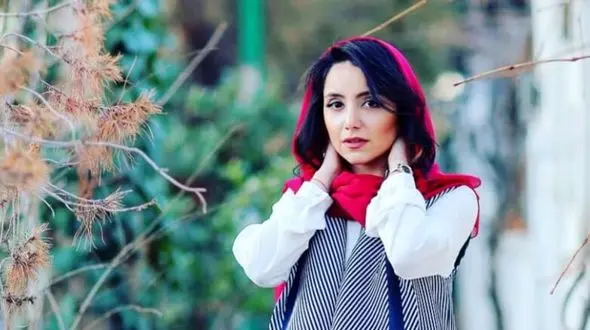 عکس/ نازنین بیاتی از هنر زنان بلوچ در لباسش استفاده کرد!