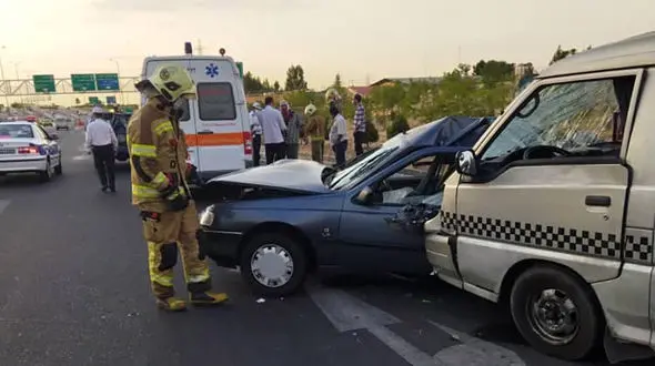 تصادف زنجیره ای در صبح تهران + 5 عکس 
