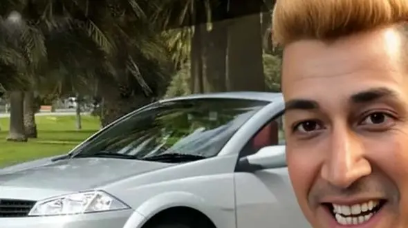 دکور خاص اتاق بهرام افشاری بهتاشِ پایتخت؛ قفسه کتاب‌های کلاسیک، تابلوهای قدیمی و حس عمیق نوستالژی