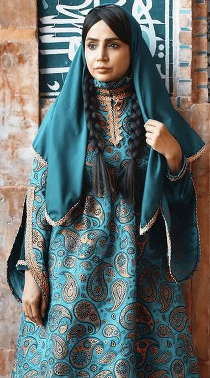 لباس قدیمی شبنم قلی خانی 