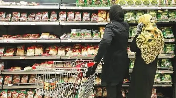 ضربه‌ای که ممکن است از داخل اقتصاد بخوریم، از حملات دشمن سنگین‌تر باشد!